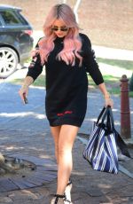ROXY JACENKO Arrives at Her Ofiice in Paddington 10/24/2017