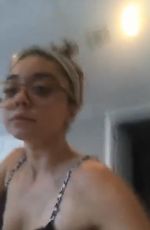 SARAH HYLAND from Live Chat, 10/24/2017