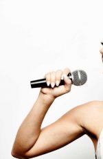 SARAH HYLAND - Lip Sync Battle 2017 Prmors