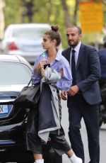 TAYLOR HILL Heading to a Photoshoot in Paris 10/03/2017