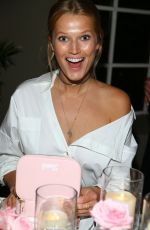TONI GARRN at Pop & Suki x Nordstrom Dinner in Los Angeles 10/12/2017