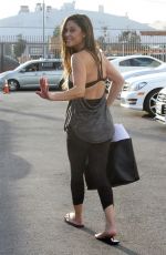 VANESSA MINNILLO Leaves Dancing with the Stars Rehearsal in Los Angeles 10/20/2017