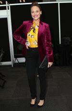 YARA MARTINEZ Vat New York Comic-con 10/07/2017