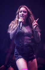 ZARA LARSSON Performs at Eventim Apollo in London 10/24/2017