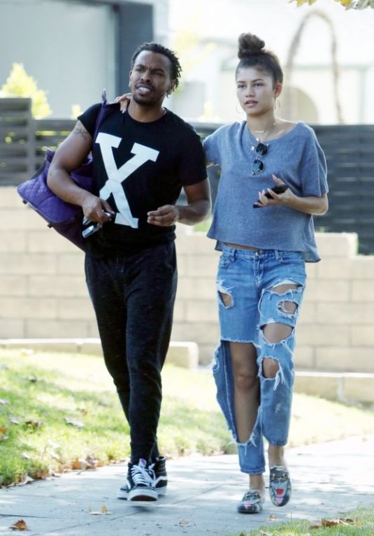 ZENDAYA COLEMAN Out with Her Brother Austin in Los Angeles 10/01/2017
