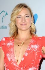 ZOE BELL at 6th Annual Australians in Film Award and Benefit Dinner in Los Angeles 10/18/2017