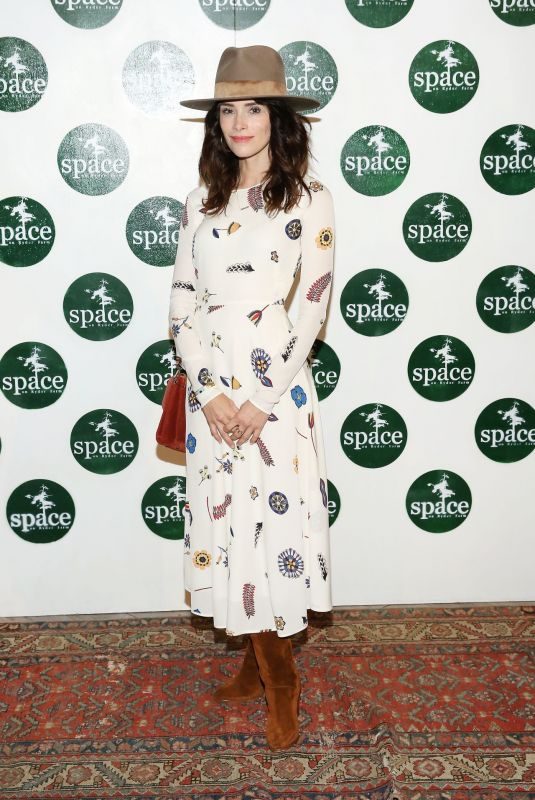 ABIGAIL SPENCER at Space on Ryder Farm Gala in New York 11/06/2017