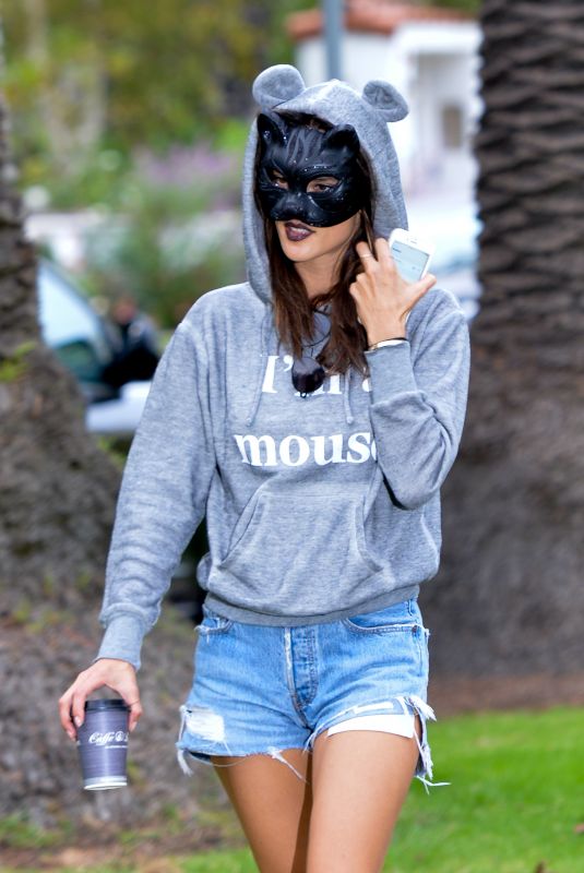 [ALESSANDRA AMBROSIO Trick or Treating in Santa Monica 10/31/2017