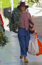 ALI LARTER Buys Christmas Wreath at Farmers Market in Los Angeles 11/25/2017
