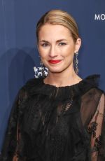 AMANDA HEARST at 2017 Humane Society Gala in New York 11/10/2017