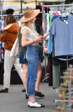 AMBER HEARD Shopping at Pasadena Flea Market 11/13/2017
