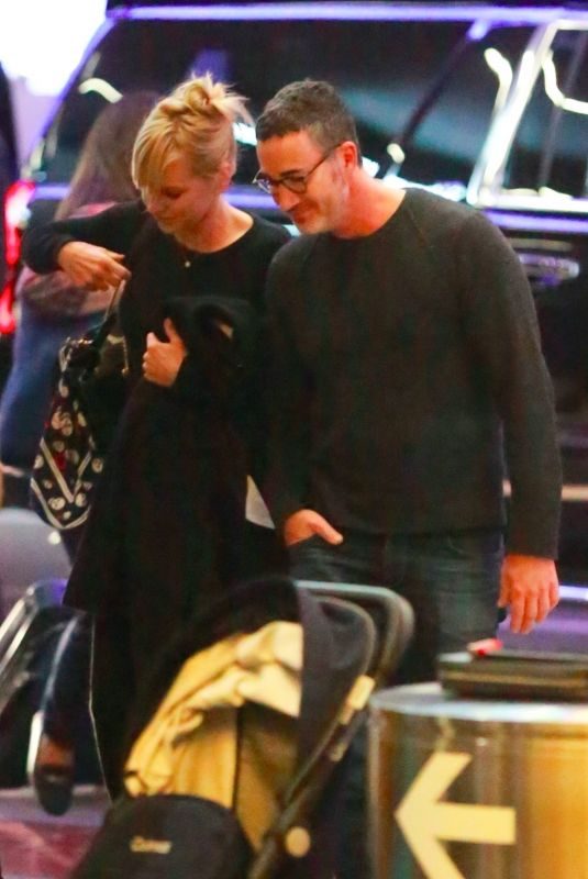 ANNA FARIS and Michael Barrett at LAX Airport in Losa Angeles 11/11/2017