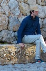 ANNE HATHAWAY on the Set of Nasty Women in Mallorca 02/11/2017