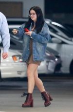 ARIEL WINTER Leaves a Medical Building in Sherman Oaks 11/27/2017