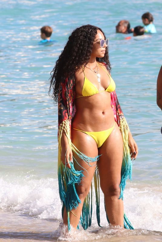 ASHANTI in Bikini at a Beach in Hawaii 11/21/2017