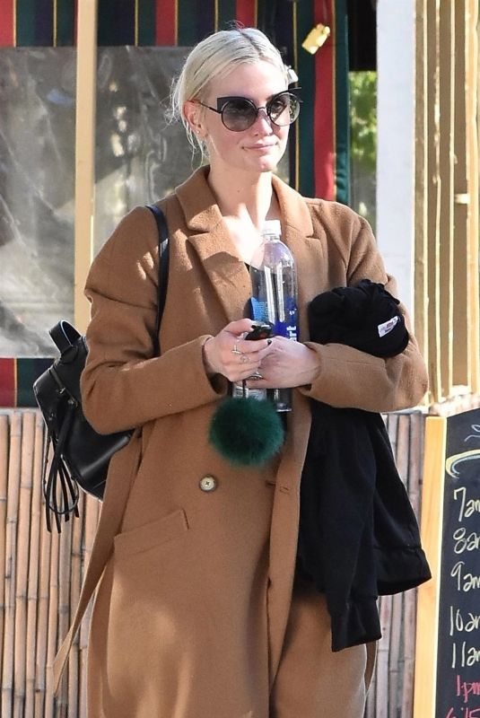 ASHLEE SIMPSON Out in Studio City 11/28/2017