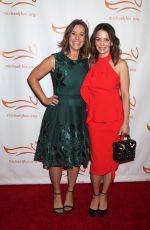 ASHLEY WILLIAMS and KIMBERLY WILLIAMS-PAISLEY at A Funny Thing Happened on the Way to Cure Parkinson’s Event in New York 11/11/2017