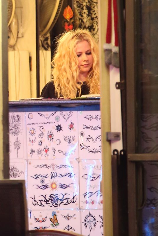 AVRIL LAVIGNE at Tattoo Mania in West Hollywood 11/15/2017