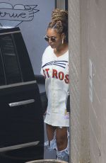 BEYONCE Leaves Dooky Chase Restaurant in New Orleans 11/08/2017