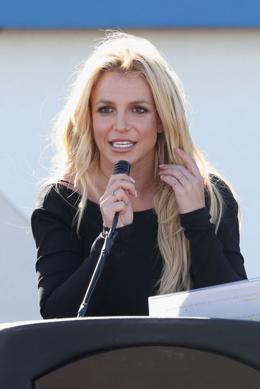 BRITNEY SPEARS at Nevada Childhood Cancer Foundation Britney Spears Campus Opening 11/04/2017