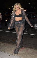 CANDICE SWANEPOEL Arrives at Victoria