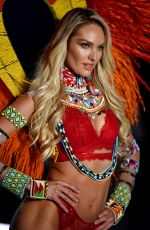 CANDICE SWANEPOEL at 2017 Victoria