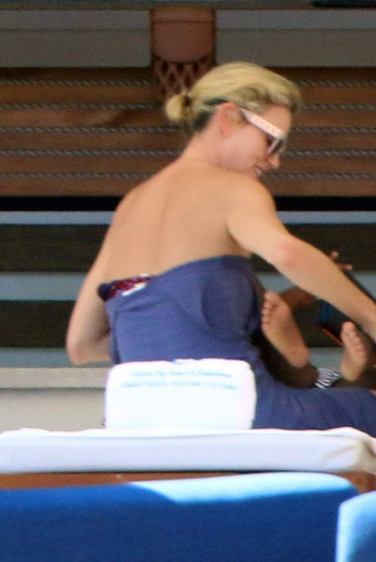 CHARLIZE THERON on Vacation in Los Cabos 11/24/2017