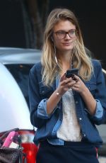 CONSTANCE JABLONSKI Leaves Her House in New York 11/003/2017