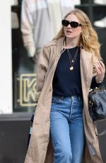 DAKOTA FANNING Out and About in New York 11/07/2017