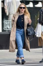 DAKOTA FANNING Out and About in New York 11/07/2017