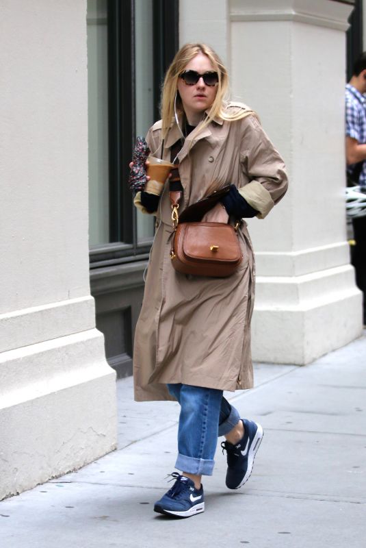 DAKOTA FANNING Out for Iced Coffee in New York 11/06/2017