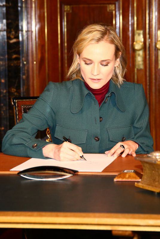 DIANE KRUGER at Golden Book Signing at City Hall in Hamburg 11/21/2017