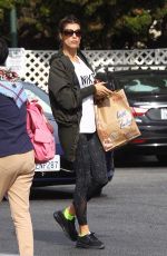 ELISABETTA CANALIS Shopping at Bristol Farms in Beverly Hills 11/16/2017