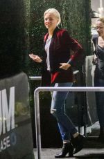 ELIZABETH BANKS Arrives at Bruno Mars Concert in Los Angeles 11/11/2017