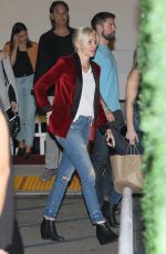 ELIZABETH BANKS Arrives at Bruno Mars Concert in Los Angeles 11/11/2017