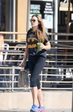 ELIZABETH OLSEN Out for Breakfast at Kreation in Los Angeles 11/05/2017