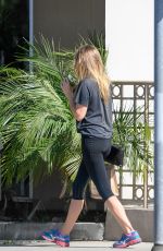 ELIZABETH OLSEN Out for Breakfast at Kreation in Los Angeles 11/05/2017