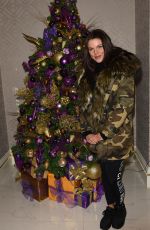 FAYE BROOKES Lights Evelyn House of Hair and Beauty Salons Christmas Lights in Manchester 11/03/2017