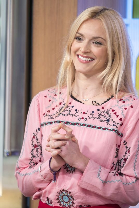 FEARNE COTTON at Sunday Brunch TV Show in London 11/26/2017