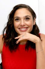 GAL GADOT at Justice League Press Conference in London 11/03/2017