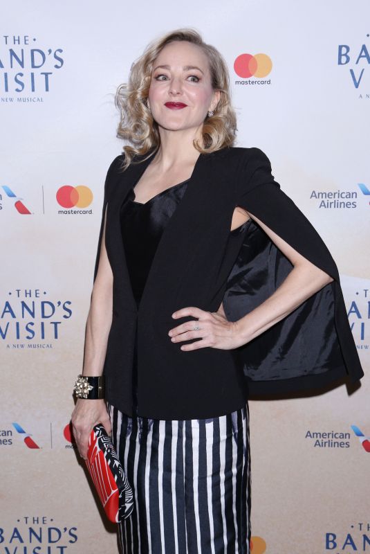 GENEVA CARR at 2017 Humane Society Gala in New York 11/10/2017