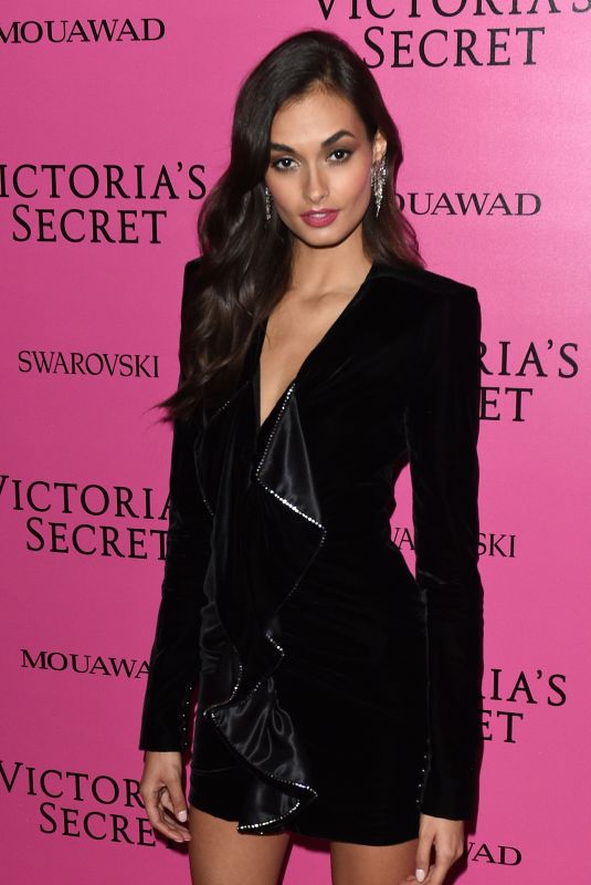 GIZELE OLIVEIRA at 2017 VS Fashion Show After Party in Shanghai 11/20/2017