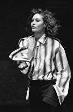 GRACE ELIZABETH for Vogue Magazine, China December 2017
