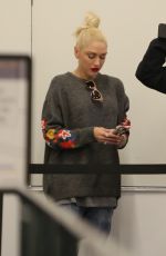 GWEN STEFANI at Los Angeles International Airport 11/28/2017