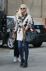 GWEN STEFANI Heading to a Dance Studio in Los Angeles 11/03/2017