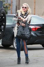 GWEN STEFANI Heading to a Dance Studio in Los Angeles 11/03/2017