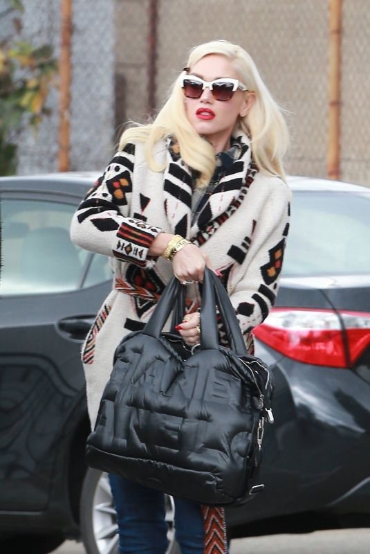 GWEN STEFANI Heading to a Dance Studio in Los Angeles 11/03/2017