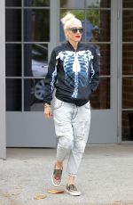 GWEN STEFANI Leaves a Studio in Los Angeles 10/31/2017