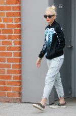GWEN STEFANI Leaves a Studio in Los Angeles 10/31/2017