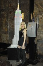 GWEN STEFANI Lights Empire State Building in New York 11/20/2017